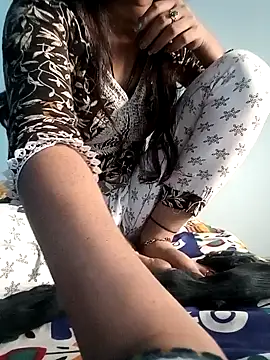 Snapshot of Desisumana chatting on 12-04-24, 08:23 Desisumana online show from 12-04-24, 08:23