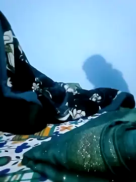 Snapshot of Desisumana chatting on 12-06-24, 05:44 Desisumana online show from 12-06-24, 05:44