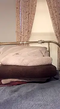 Snapshot of bigballs9 chatting on 02-28-25, 09:33 bigballs9 online show from 02-28-25, 09:33