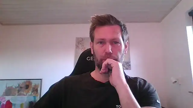 Gotta1 online show from 11-26-25, 02:07