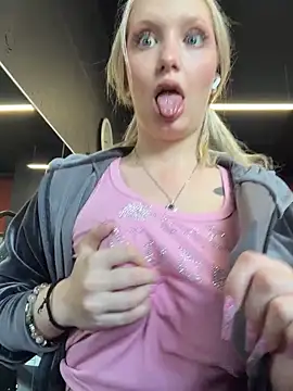 Milkyy wway online show from 04-20-26, 05:21