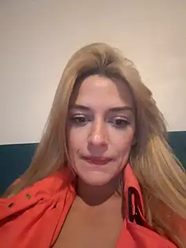 Snapshot of Lolitaxlola chatting on 03-17-25, 07:15 Lolitaxlola online show from 03-17-25, 07:15