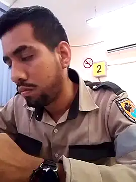 EnriquePersian197 online show from 01-02-25, 10:11