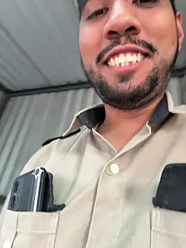 EnriquePersian197 online show from 01-06-25, 02:03