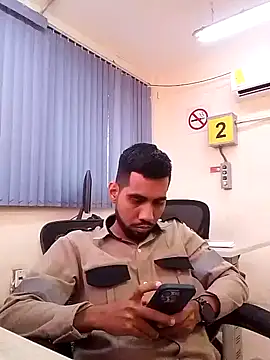 EnriquePersian197 online show from 01-16-25, 07:20