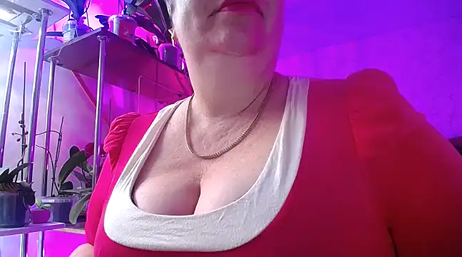  Sweet Woman online show from 01-25-25, 04:56