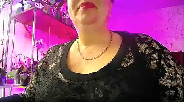  Sweet Woman online show from 02-15-25, 11:39