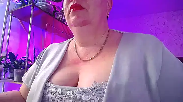  Sweet Woman online show from 02-23-26, 01:41