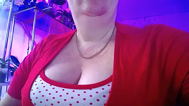  Sweet Woman online show from 03-06-26, 05:48