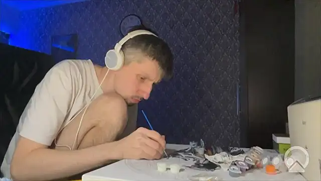 Aki-Laky online show from 12-20-25, 09:44