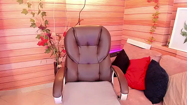 marien thomson  online show from 03-14-25, 03:26