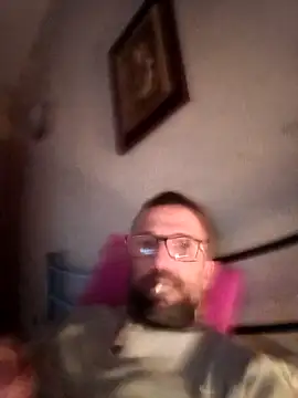 Snapshot of Porco81cazzo chatting on 11-29-25, 09:07 Porco81cazzo online show from 11-29-25, 09:07