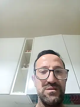 Snapshot of Porco81cazzo chatting on 01-11-26, 11:32 Porco81cazzo online show from 01-11-26, 11:32