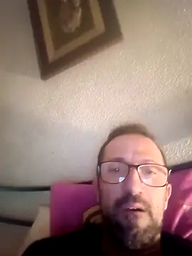 Snapshot of Porco81cazzo chatting on 01-15-26, 09:18 Porco81cazzo online show from 01-15-26, 09:18