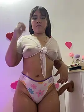 melyescobar online show from 02-12-26, 04:07