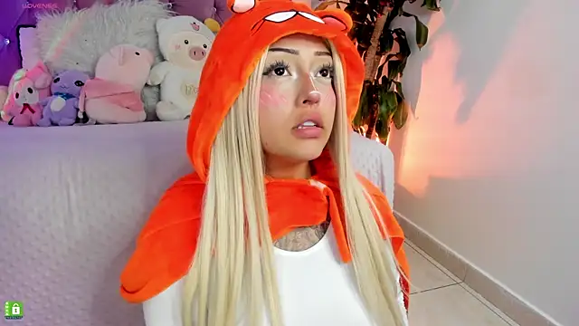 Kanao-Tsuyurii online show from 12-27-24, 07:35