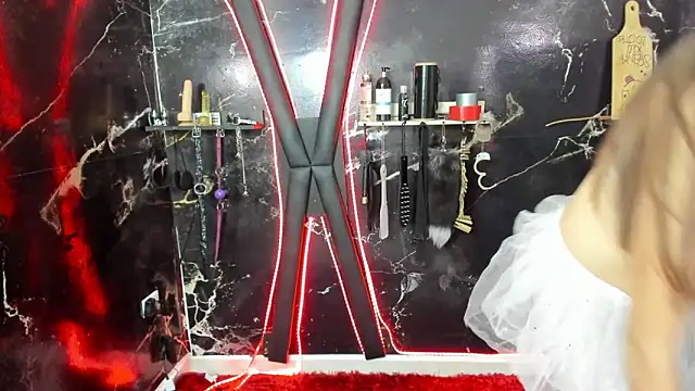 Bdsmsumision online show from 01-09-25, 06:47