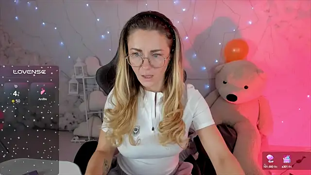 LadyIzabel online show from 02-15-25, 05:41