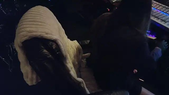 Snapshot of NinasNylonz chatting on 02-06-25, 05:09 NinasNylonz online show from 02-06-25, 05:09