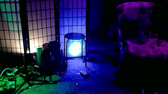 Snapshot of NinasNylonz chatting on 12-02-25, 02:45 NinasNylonz online show from 12-02-25, 02:45