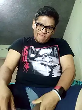 haxxxel007 online show from 10-31-25, 02:29