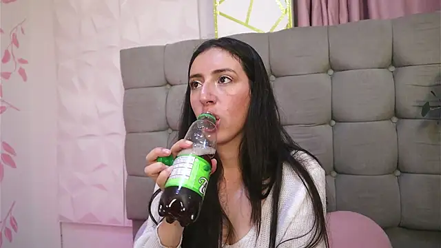 Sweet Sammy  online show from 01-15-26, 04:06