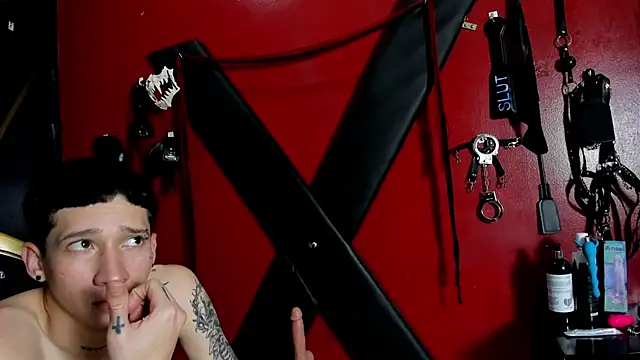 alexa n alex online show from 12-12-24, 09:04