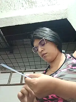 naughty-girl01 online show from 02-03-25, 10:14