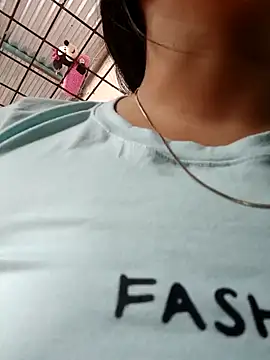 naughty-girl01 online show from 02-05-25, 01:33