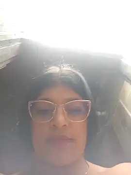 naughty-girl01 online show from 02-22-25, 04:40