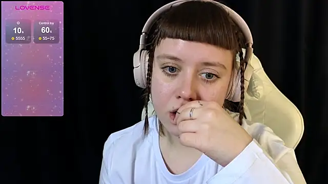 June shy0 online show from 02-13-25, 08:06