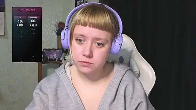 June shy0 online show from 09-29-25, 03:44