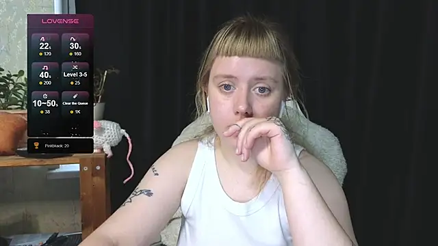 June shy0 online show from 11-07-25, 06:57