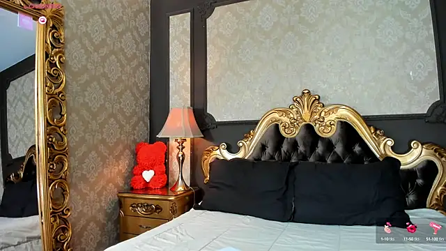 NahomiAcosta online show from 10-02-25, 01:56