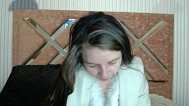 isaabellaa online show from 04-25-26, 02:25