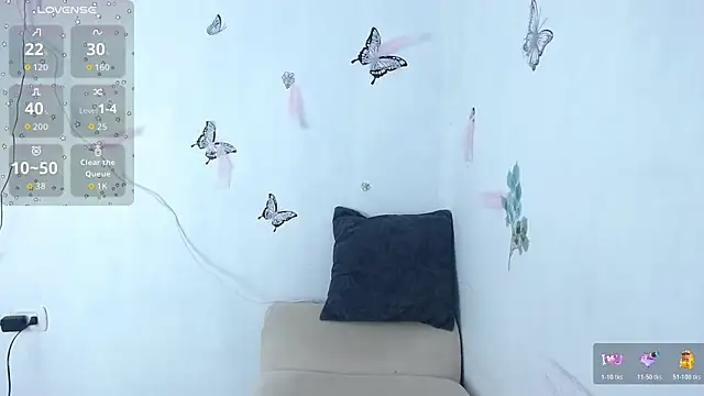 Snapshot of helen_kinett chatting on 01-08-26, 12:35 helen kinett online show from 01-08-26, 12:35