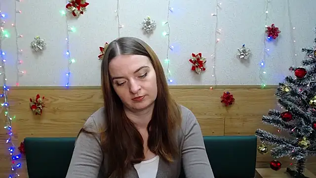 FreyaDak online show from 12-22-24, 12:05