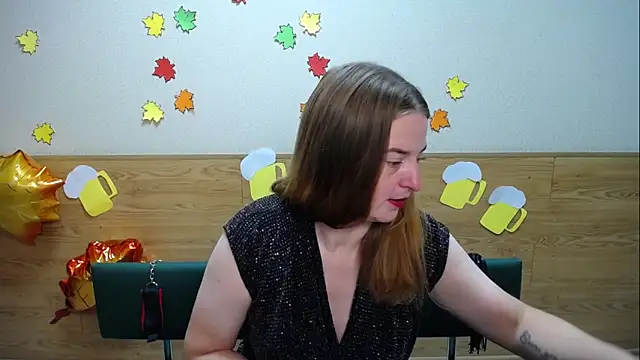 FreyaDak online show from 09-21-25, 05:09