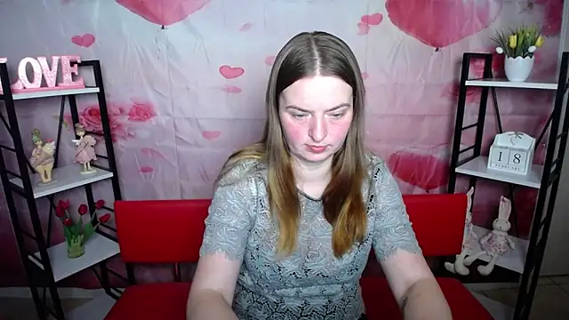 Snapshot of FreyaDak chatting on 02-18-26, 06:04 FreyaDak online show from 02-18-26, 06:04