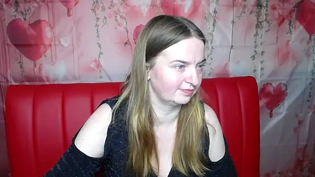 Snapshot of FreyaDak chatting on 03-03-26, 06:03 FreyaDak online show from 03-03-26, 06:03