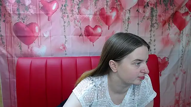 Snapshot of FreyaDak chatting on 03-08-26, 02:04 FreyaDak online show from 03-08-26, 02:04