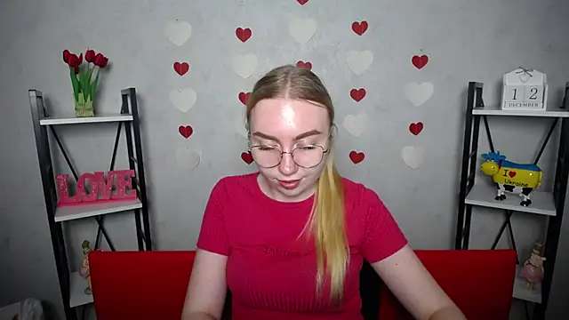 BeatriceFly online show from 12-12-24, 03:16