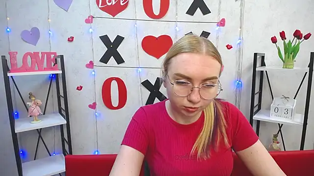 BeatriceFly online show from 02-03-25, 03:27