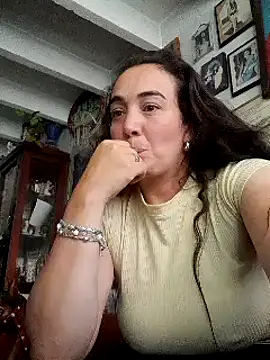 skayhot  online show from 01-13-25, 04:41