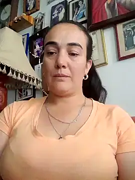 skayhot  online show from 01-14-25, 02:00