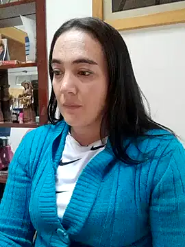 skayhot  online show from 09-15-25, 01:00