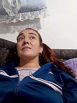 Snapshot of skayhot_ chatting on 01-14-26, 08:25 skayhot online show from 01-14-26, 08:25