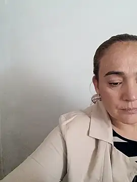 Snapshot of skayhot_ chatting on 01-19-26, 03:38 skayhot online show from 01-19-26, 03:38