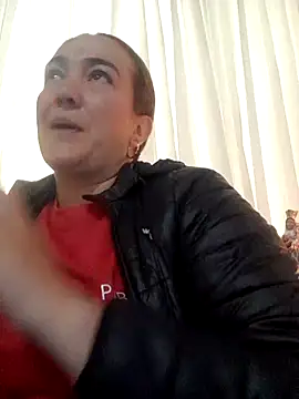 Snapshot of skayhot_ chatting on 03-10-26, 12:21 skayhot online show from 03-10-26, 12:21