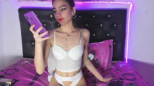 Snapshot of YUKIODAVIS chatting on 01-23-25, 04:09 YUKIODAVIS online show from 01-23-25, 04:09